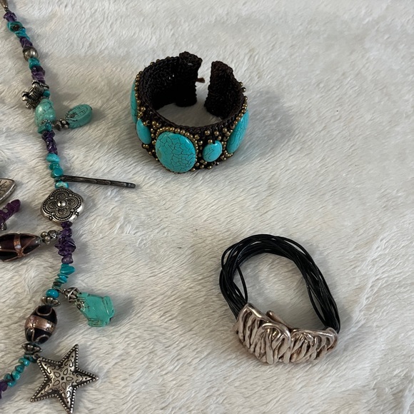 Anthropologie Boho Festival Summer Turquoise Necklace and bracelet. - Picture 8 of 10